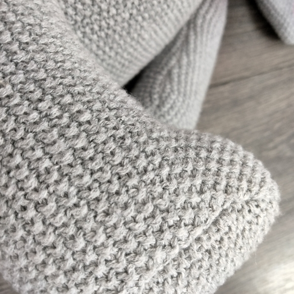 Universal Knitwears Gray Knitted Bunny Rabbit Plush 14" Stuffed Animal 2022 - Picture 10 of 15